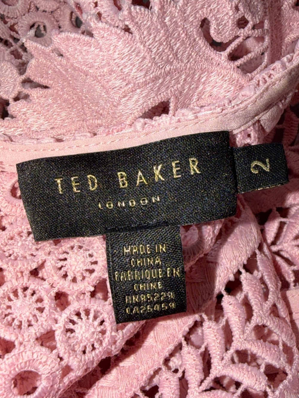 Ted Baker Soft Pink Lace-Yoke Bell-Sleeve Shift Dress Sz 6 (TB 2) - Picture 13 of 17